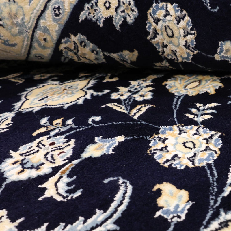 Persisk matta - Nain - Royal - 136 x 86 cm - mörkblå