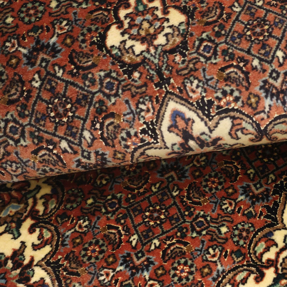 Persisk matta - Bijar - 145 x 73 cm - mörkröd