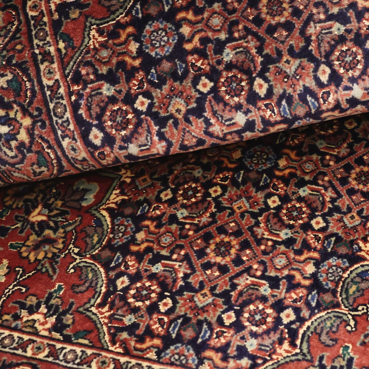 Persisk matta - Bijar - 136 x 73 cm - mörk beige