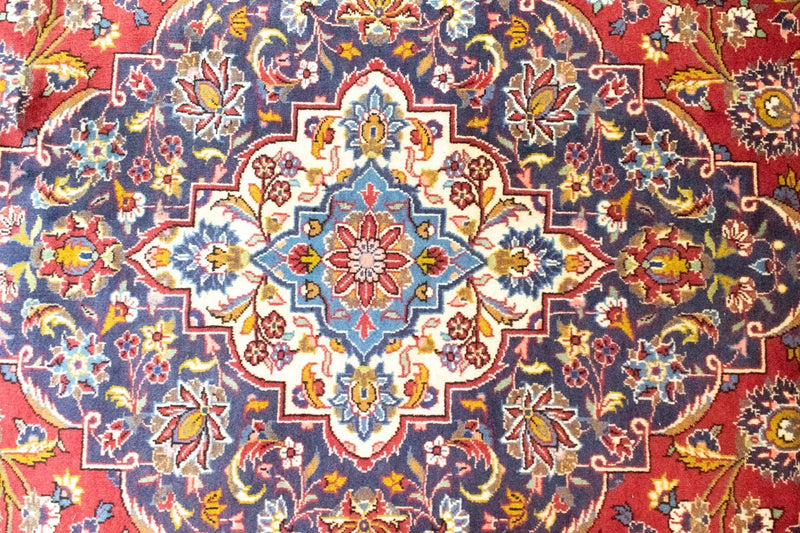 Persiska mattor - Keshan - 401 x 304 cm - röd