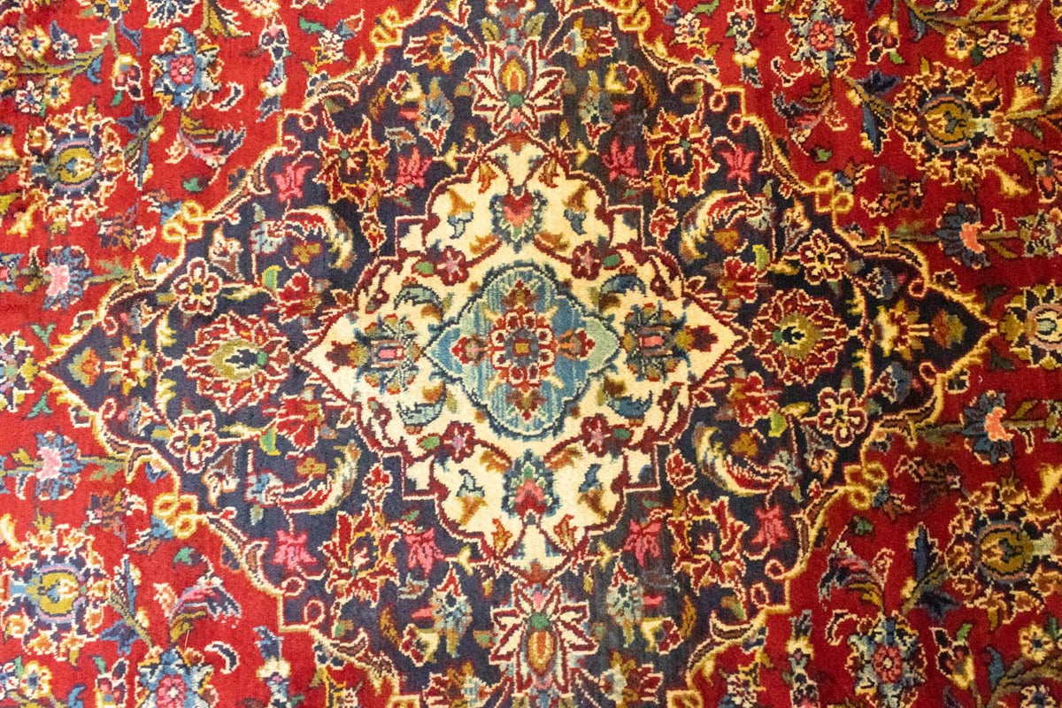 Persiska mattor - Keshan - 401 x 294 cm - röd