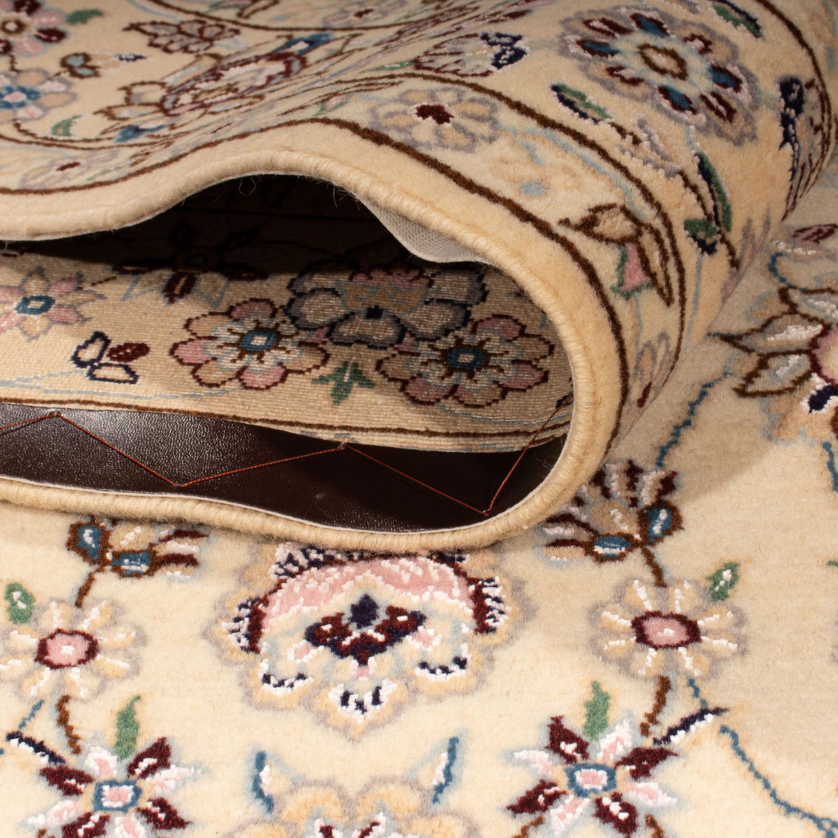 Persisk matta - Nain - Royal - 212 x 132 cm - beige