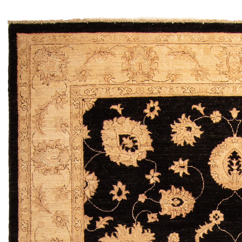 Ziegler Carpet - 270 x 185 cm - mörkbrun