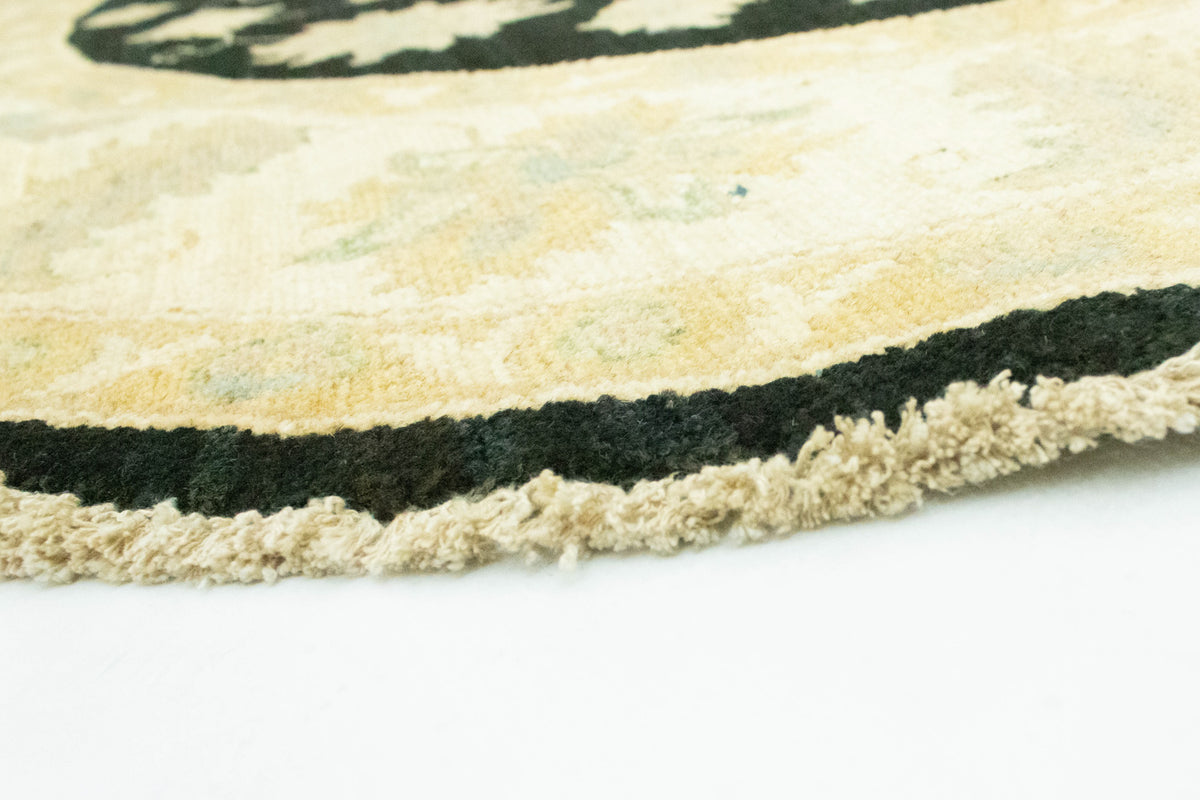 Ziegler Carpet runt  - 151 x 149 cm - svart