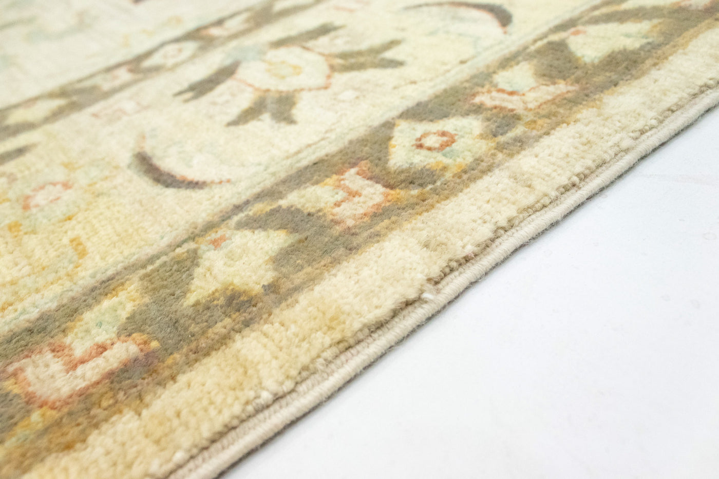 Ziegler Carpet 236x167cm - Oriental Carpet