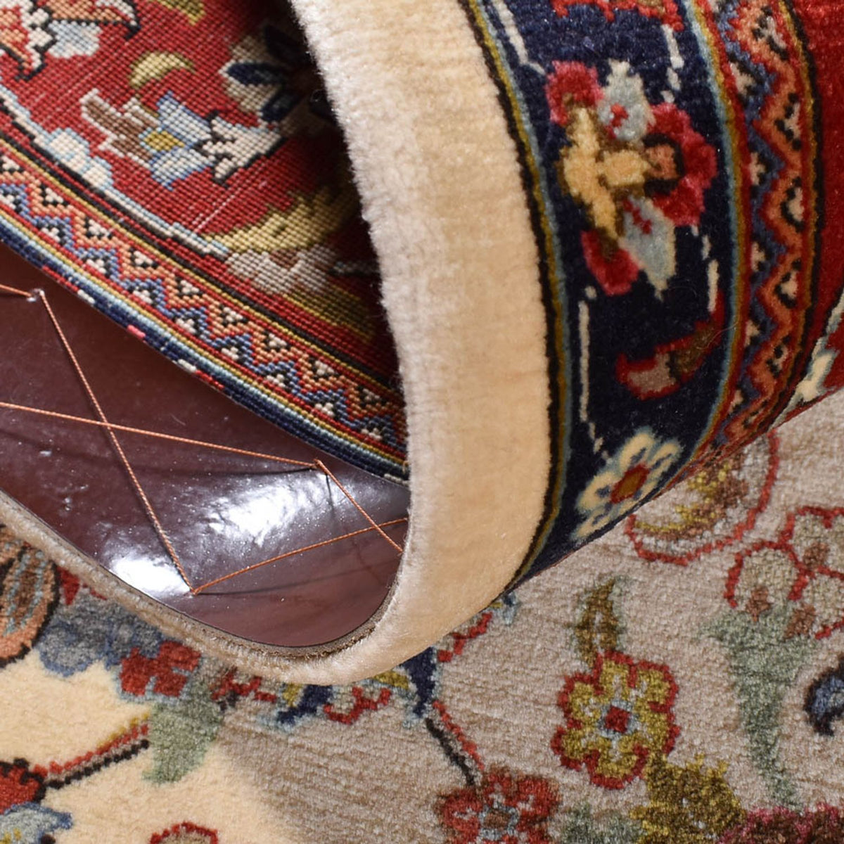 Persisk matta - Ghom - Kunglig - 202 x 131 cm - ljusbeige