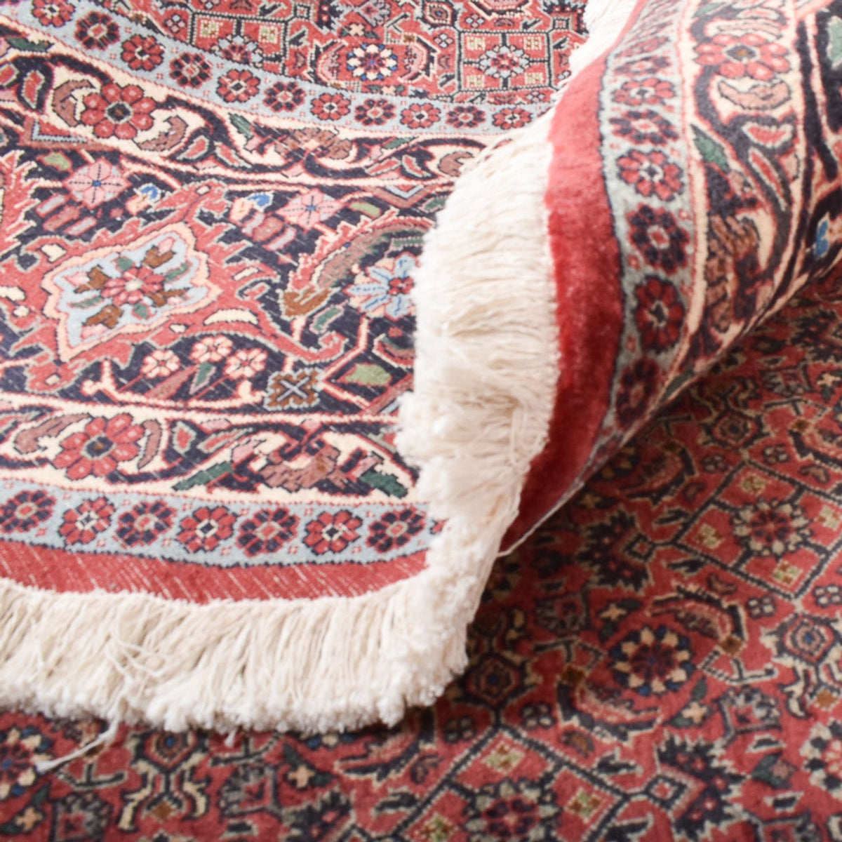 Persisk matta - Bijar runt  - 255 x 255 cm - ljusröd