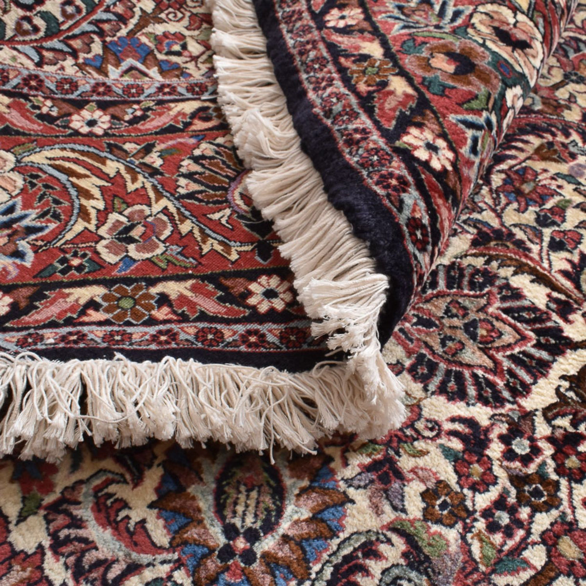 Persisk matta - Bijar runt  - 250 x 250 cm - rost