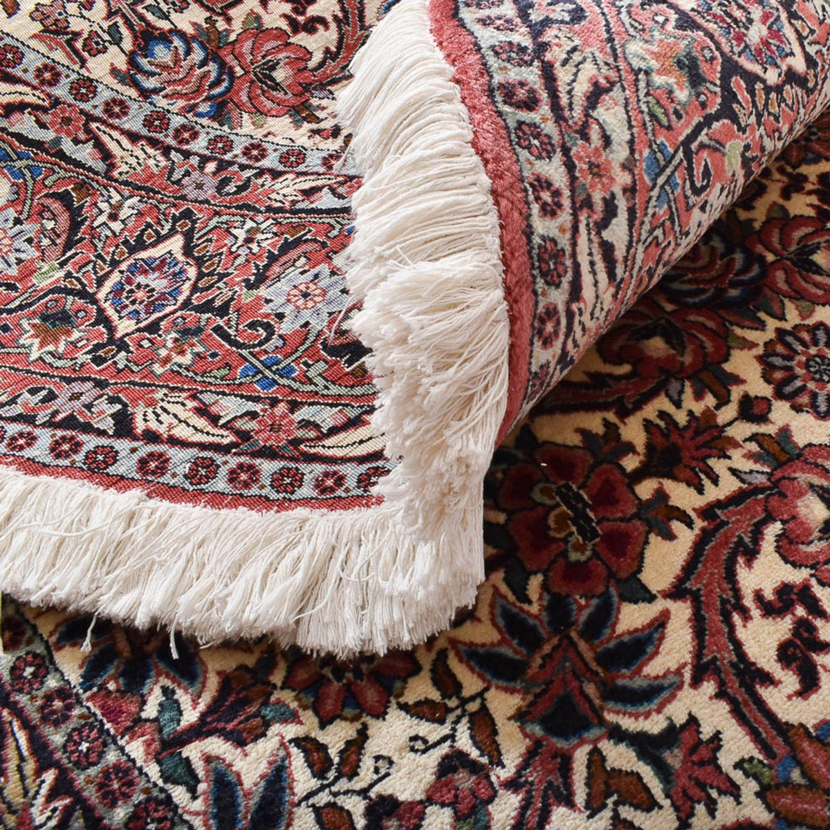 Persisk matta - Bijar runt  - 245 x 245 cm - rost