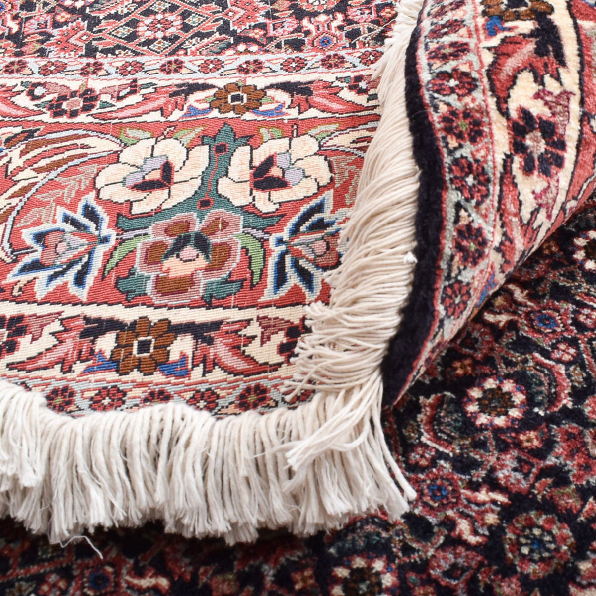 Persisk matta - Bijar runt  - 255 x 255 cm - rost