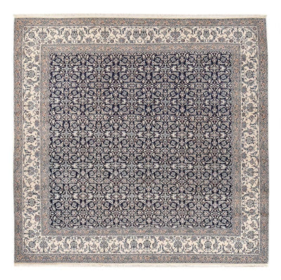 Nain - 6La Mattan 340x342cm - Persisk matta