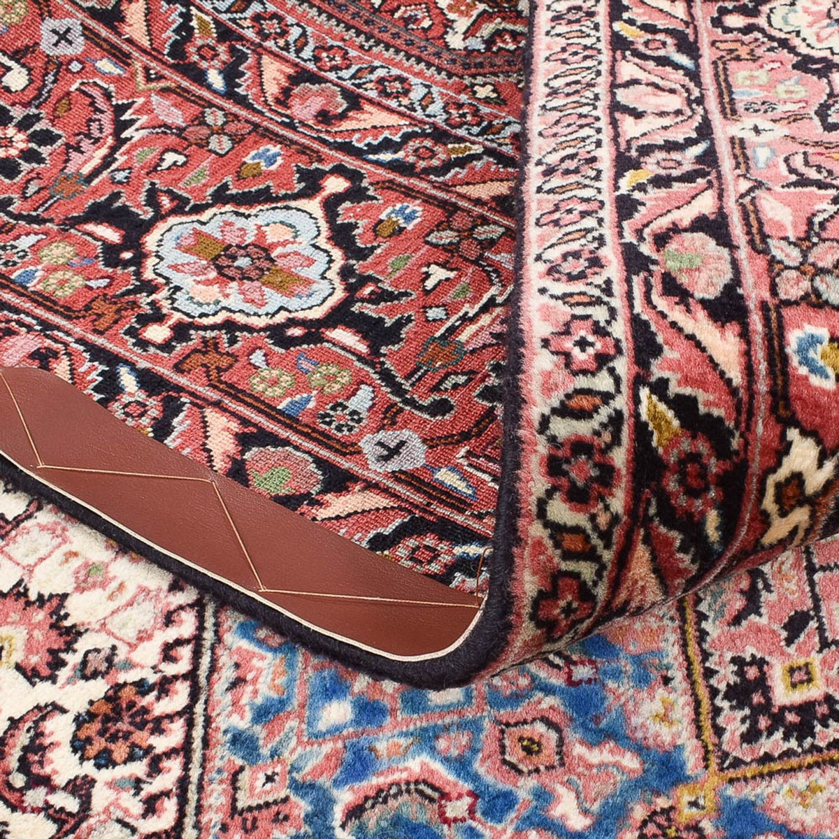 Persisk matta - Bijar - 228 x 173 cm - rost