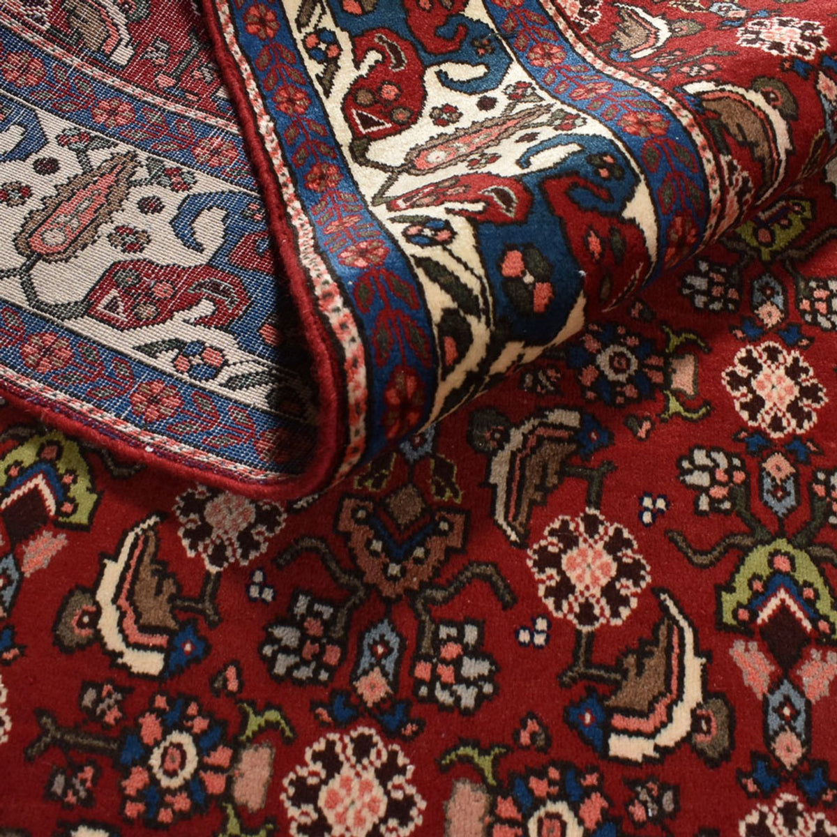 Persisk matta - Bijar - 316 x 204 cm - mörkröd