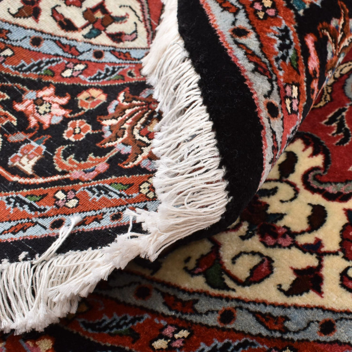 Persisk matta - Bijar runt  - 150 x 150 cm - röd