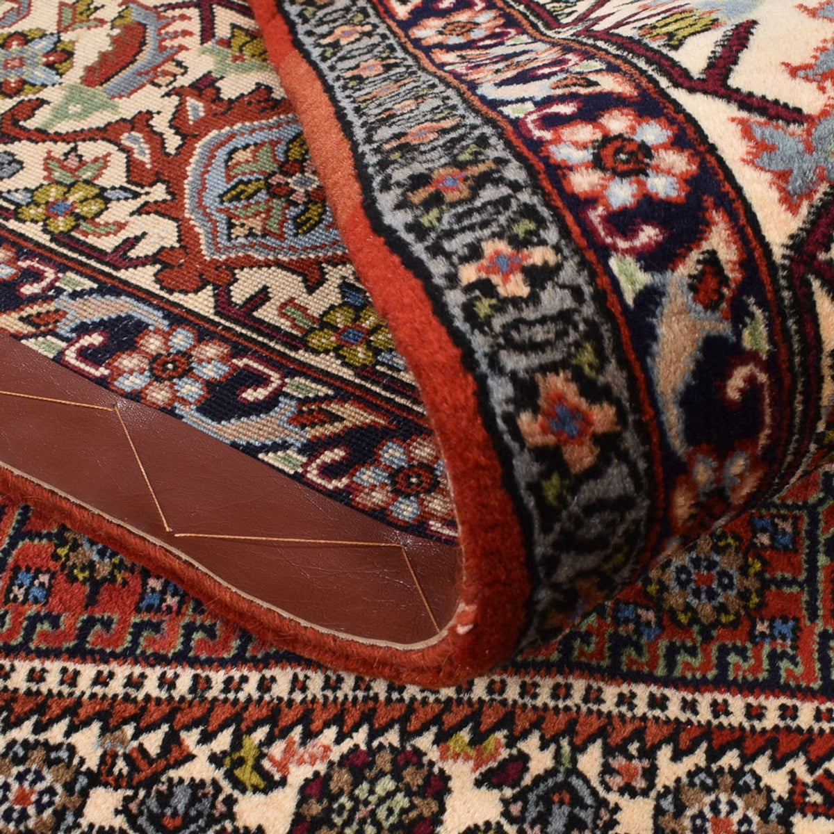 Persisk matta - Bijar - 222 x 138 cm - rost