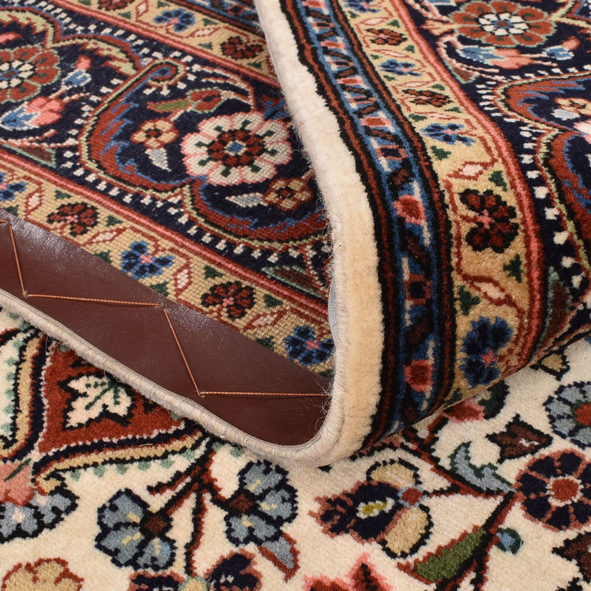 Persisk matta - Bijar - 215 x 137 cm - grädde