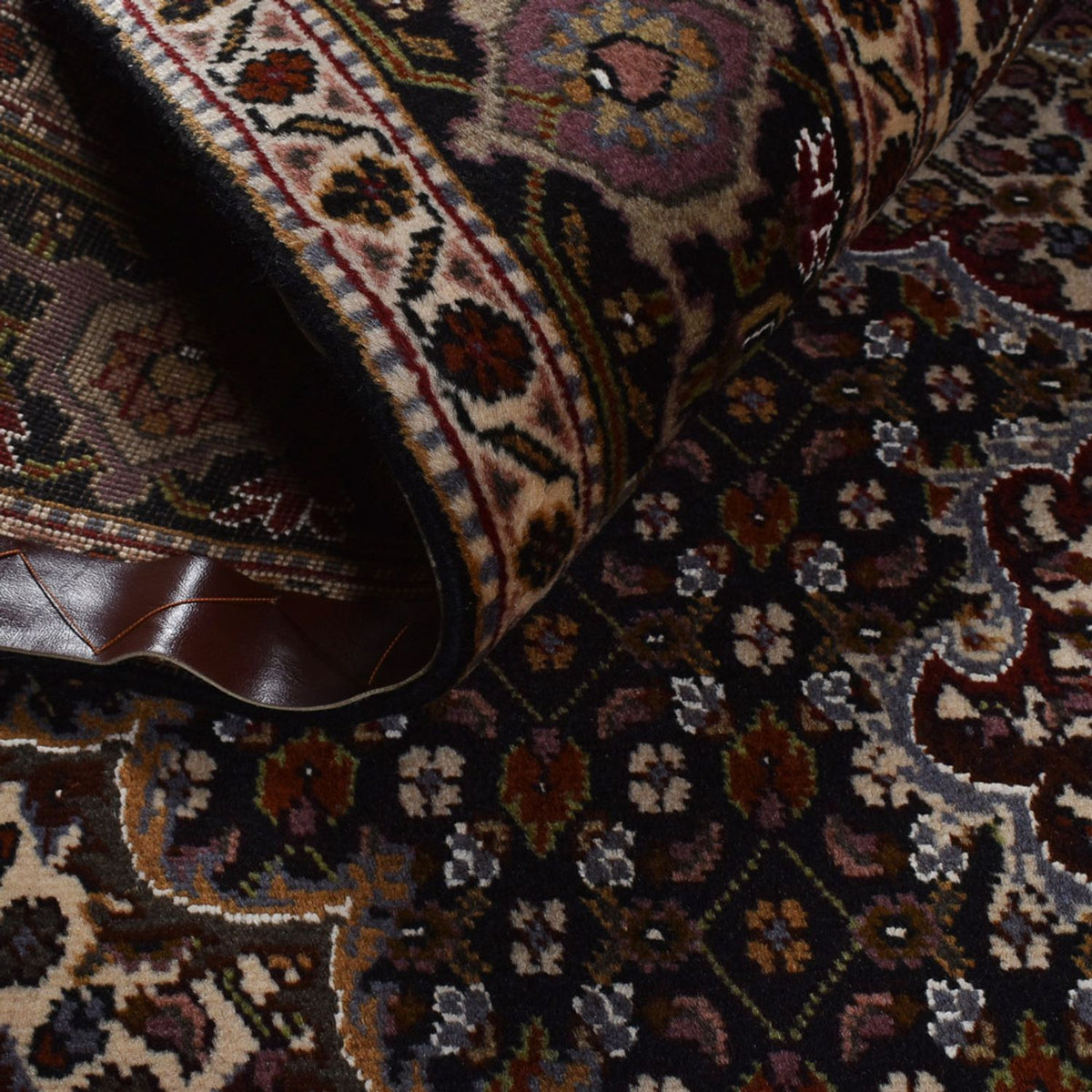 Persisk matta - Tabriz - Royal - 196 x 148 cm - mörkbrun