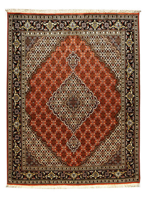 Persisk matta - Tabriz - Royal - 194 x 153 cm - röd