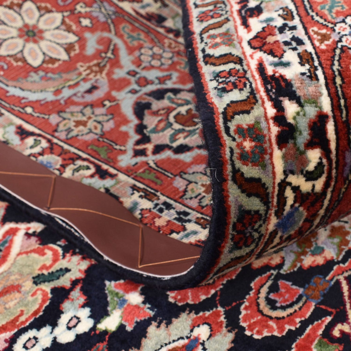 Persisk matta - Bijar - 247 x 210 cm - rost