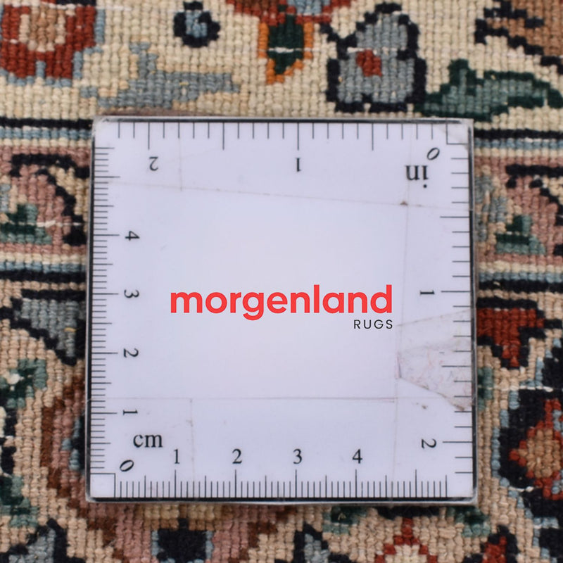 Persisk matta - Classic - 307 x 290 cm - beige