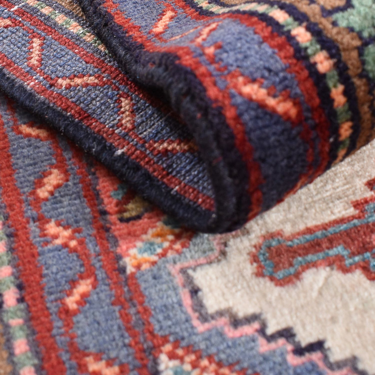 Runner Persisk matta - Nomadic - 321 x 86 cm - mörkröd