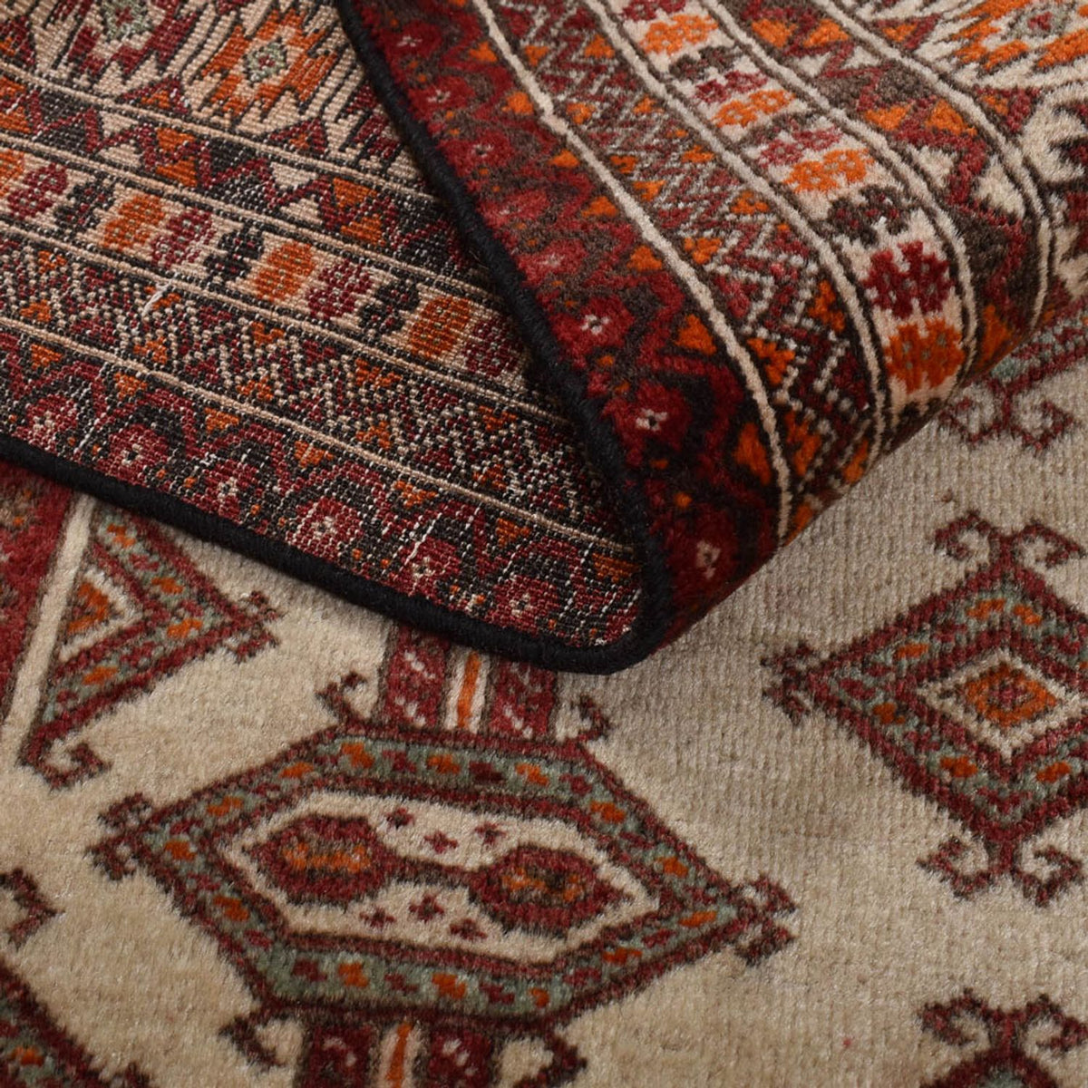 Turkaman-matta - 204 x 121 cm - beige
