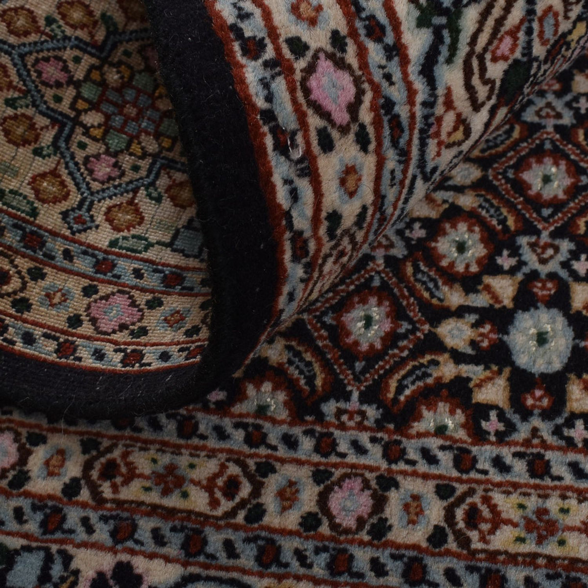 Persisk matta - Classic kvadrat  - 149 x 144 cm - rost