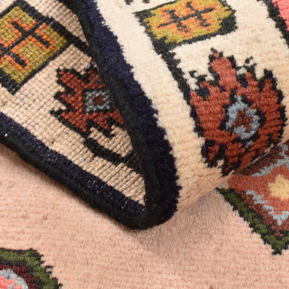 Persisk matta - Nomadic - 92 x 62 cm - rosa