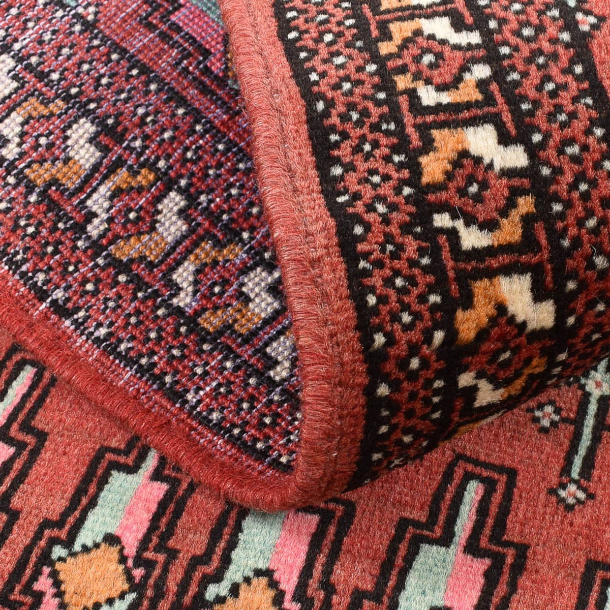 Turkaman-matta - 127 x 73 cm - röd