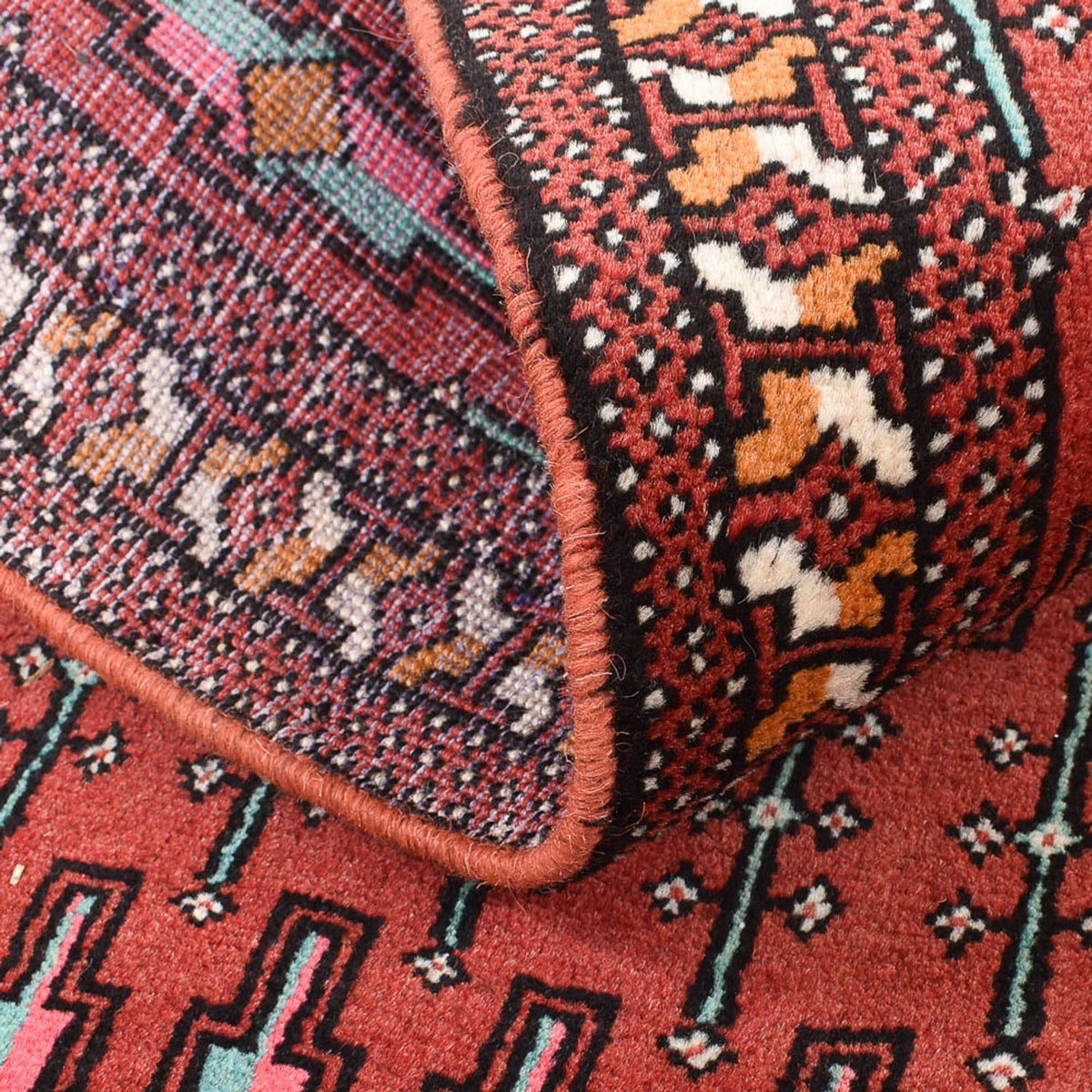 Turkaman-matta - 129 x 71 cm - röd