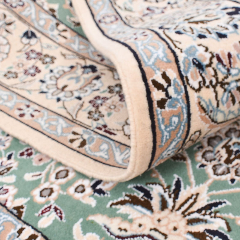 Persisk matta - Nain - Royal kvadrat  - 152 x 149 cm - ljusgrön