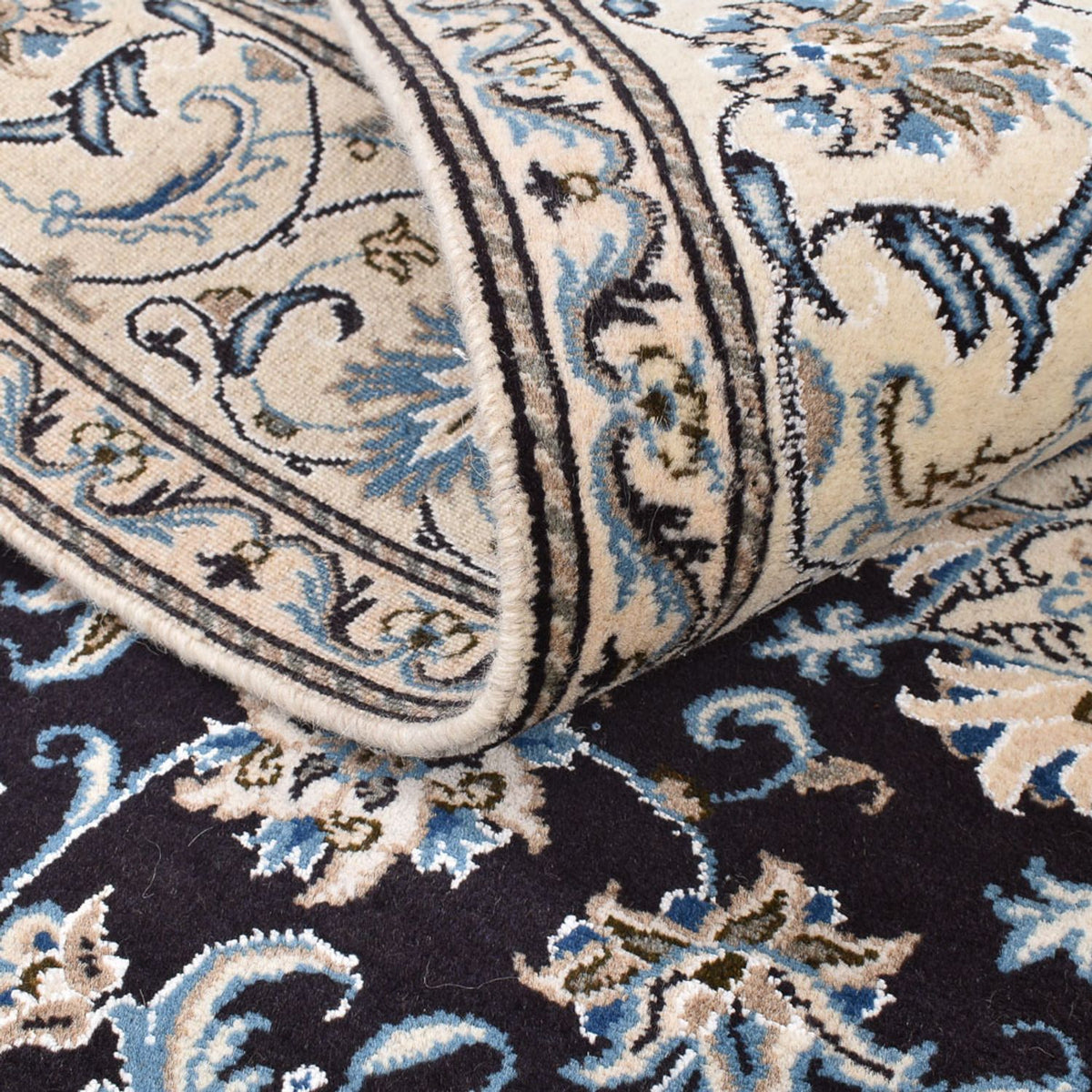 Persisk matta - Nain kvadrat  - 198 x 190 cm - mörkblå