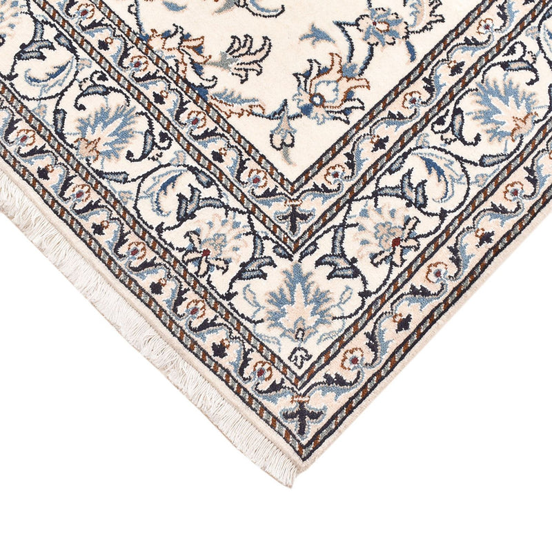 Persisk matta - Nain - 198 x 143 cm - ljusbeige