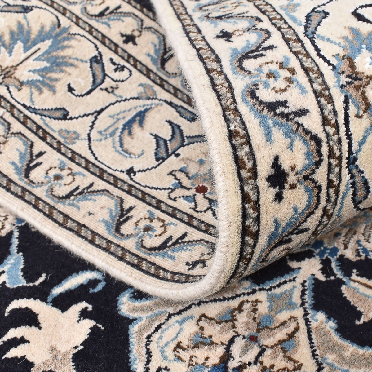 Persisk matta - Nain - 198 x 147 cm - mörkblå