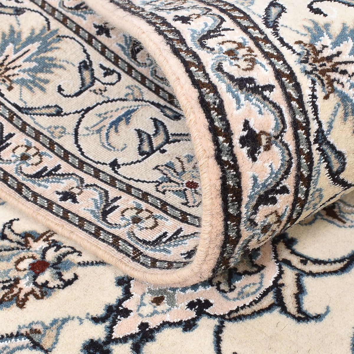 Persisk matta - Nain - 200 x 148 cm - ljusbeige