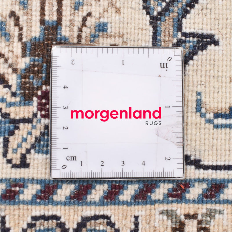 Persisk matta - Nain - 200 x 152 cm - ljusbeige