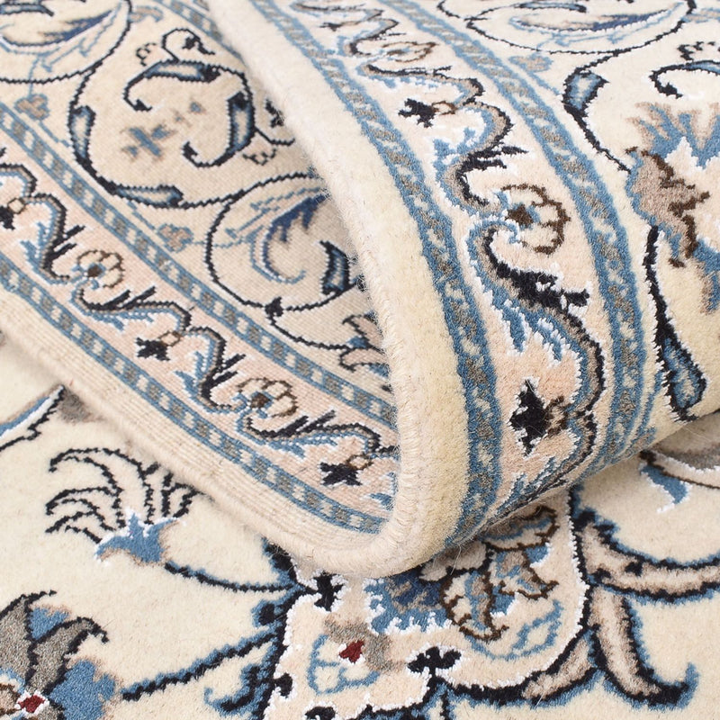 Persisk matta - Nain - 195 x 150 cm - ljusbeige