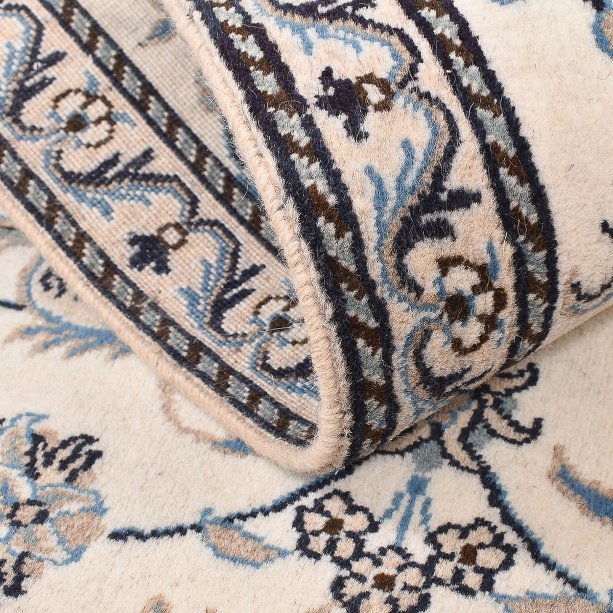 Persisk matta - Nain - 138 x 90 cm - ljusbeige