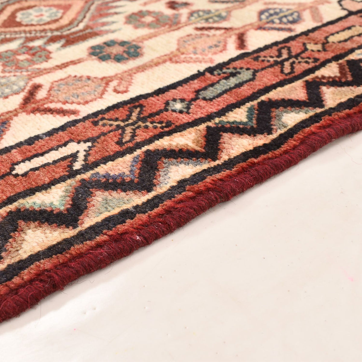 Persisk matta - Nomadic - 101 x 62 cm - ljusröd