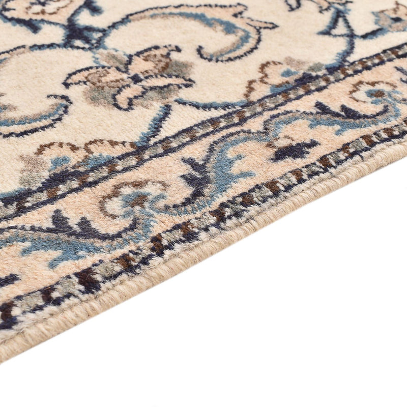 Persisk matta - Nain - 139 x 68 cm - ljusgrå