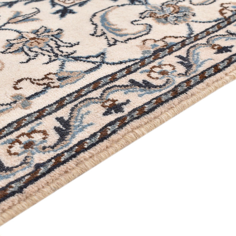 Persisk matta - Nain - 136 x 67 cm - ljusgrå