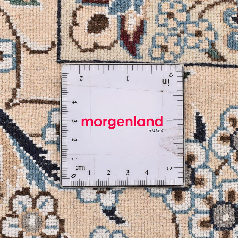 Persisk matta - Nain - Royal - 312 x 209 cm - vit