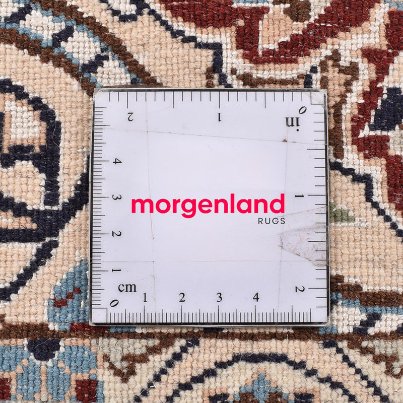 Persisk matta - Nain - Royal - 315 x 202 cm - taupe