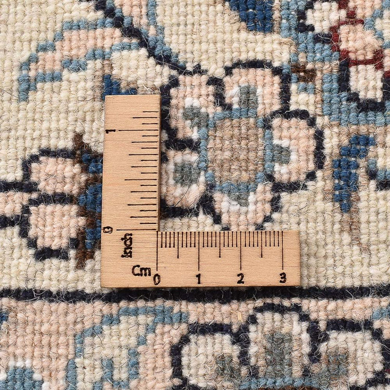 Persisk matta - Nain - 342 x 243 cm - ljusbeige