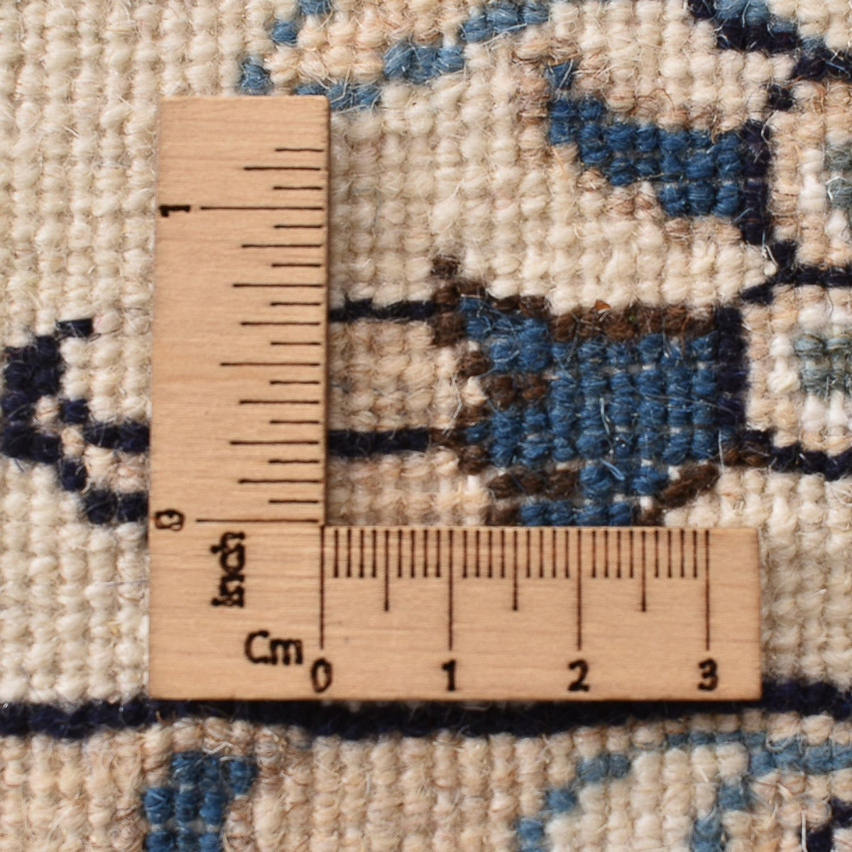 Persisk matta - Nain - 343 x 244 cm - ljusbeige