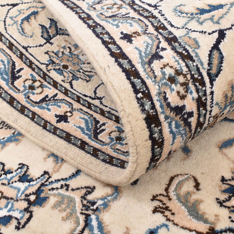 Persisk matta - Nain - 198 x 147 cm - ljusbeige