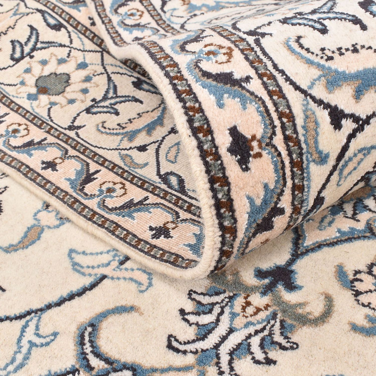 Persisk matta - Nain - 239 x 170 cm - ljusbeige