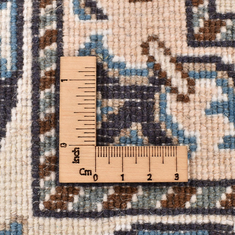 Persisk matta - Nain - 239 x 170 cm - ljusbeige