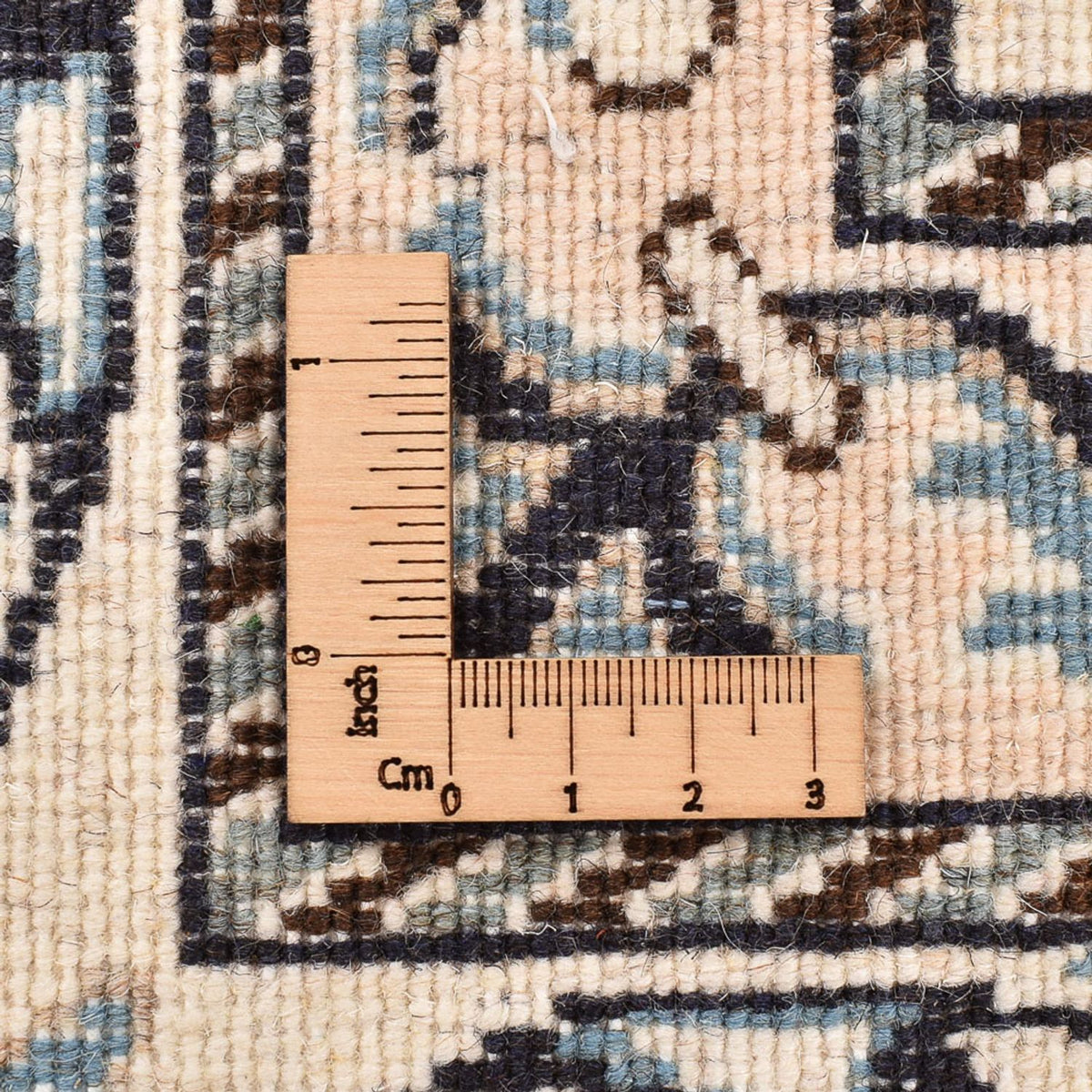 Persisk matta - Nain - 237 x 167 cm - ljusbeige