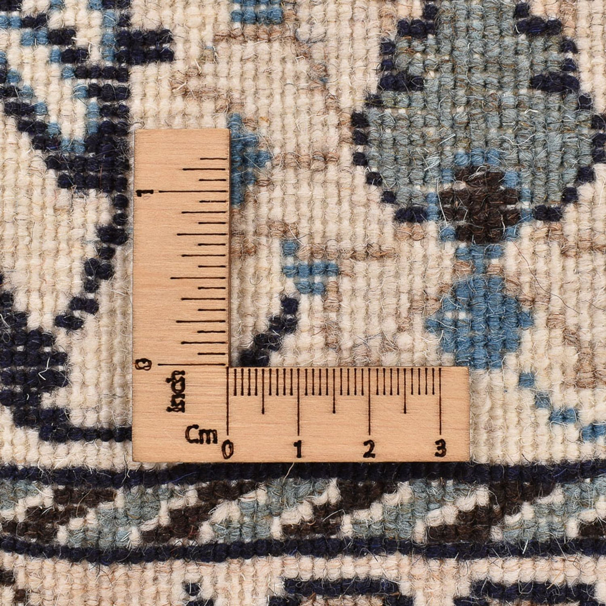 Persisk matta - Nain - 240 x 168 cm - ljusbeige